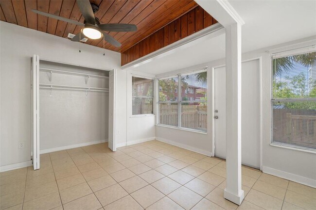 Foto del edificio - 309 Cedar St