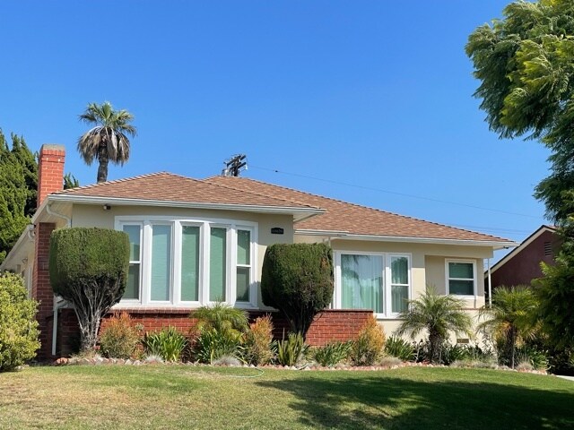 Building Photo - 6260 Damask Ave