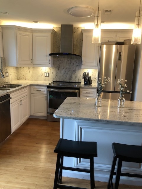 Kitchen Photo - 3932 Ridge Lea Rd