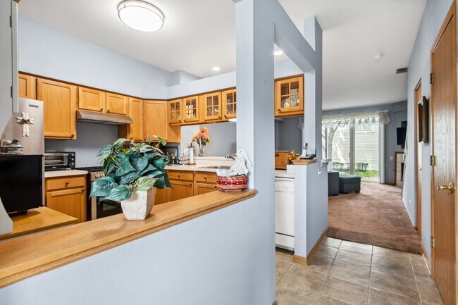 Building Photo - 2518 Arcadia Cir