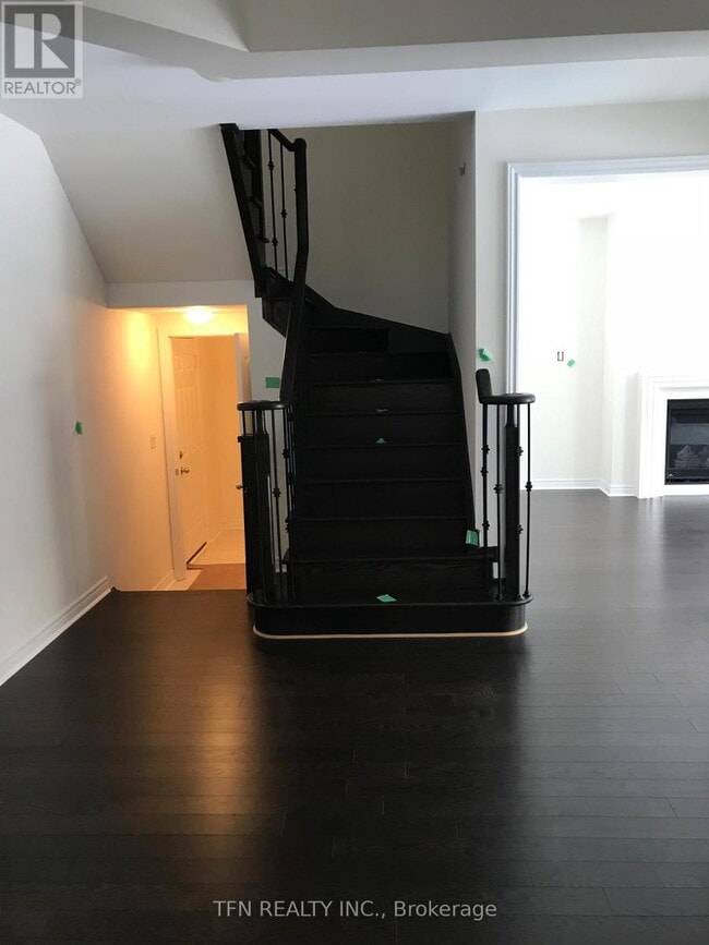 Photo du bâtiment - 14 Peony St