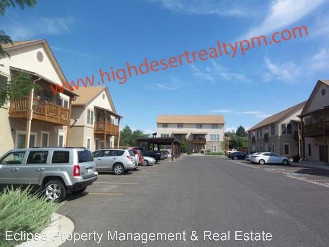 Foto principal - 2 br, 2 bath House - 1202 Walnut Ave #4