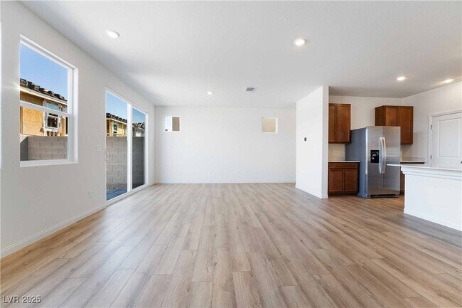 Foto del edificio - 9092 Nostrand Ave