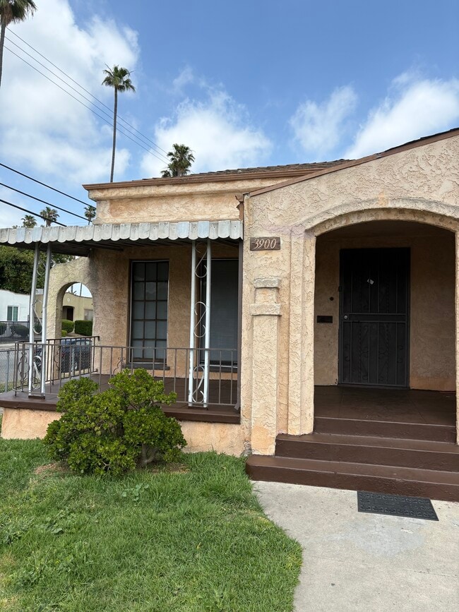 Foto del edificio - 3900 3rd Ave