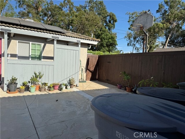 Building Photo - 204 S Starglen Dr
