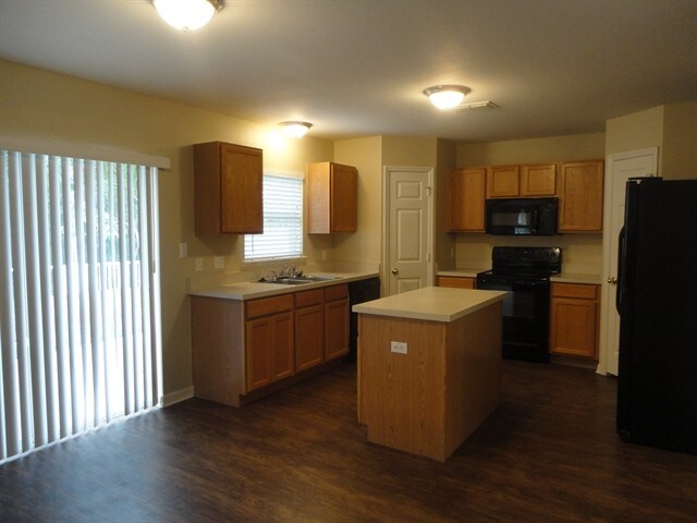 Foto del edificio - 2803 Heathgate Way