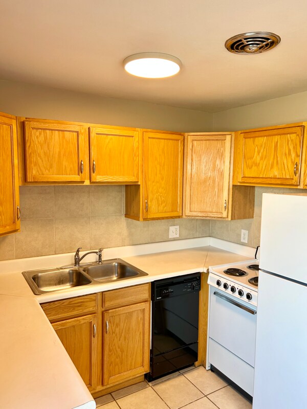 Foto principal - 761 Oak St