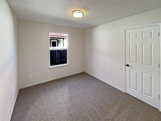 Building Photo - 1610 Cottonwood Ct