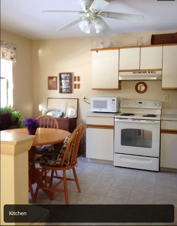 kitchen - 513 Woodland Ave