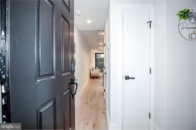 Foto del edificio - 1133 5th St NW