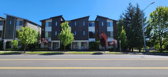 Foto del edificio - 16021 Manor Way