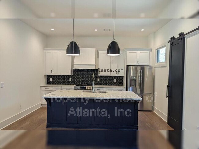 Foto del edificio - 1241 Bridges Ave SW