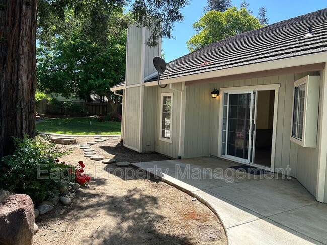 Building Photo - 9363 Foulks Ranch Dr