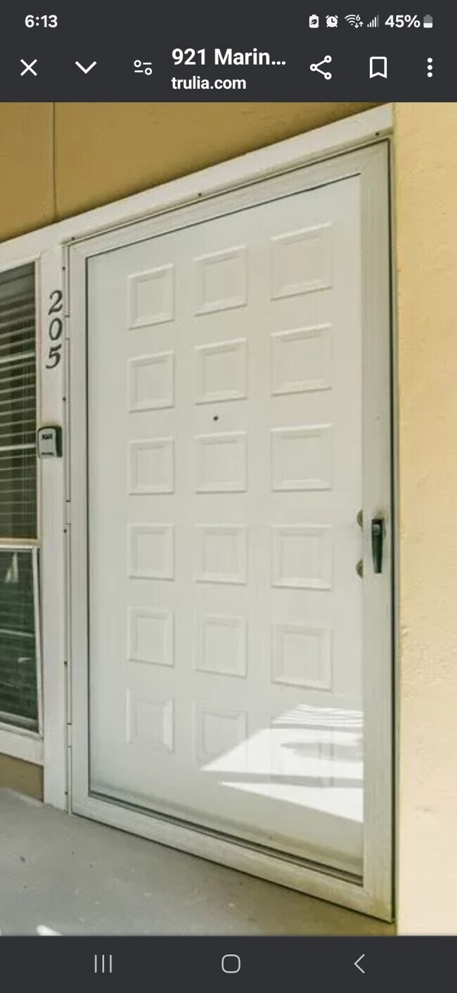 Building Photo - 921 Marine Dr