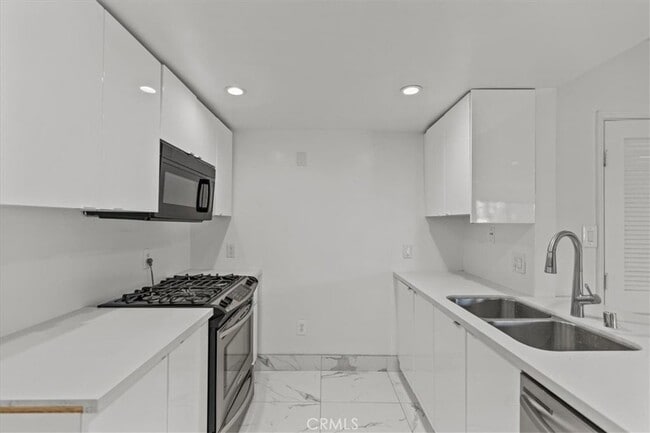 Foto del edificio - 939 Palm Ave