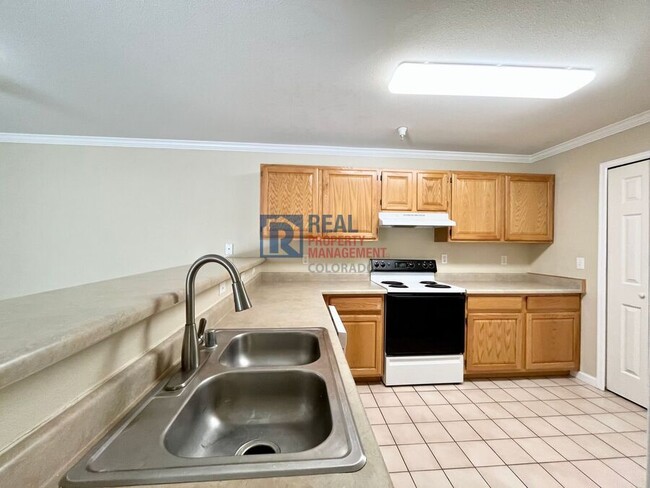 Building Photo - 12348 W Dorado Pl