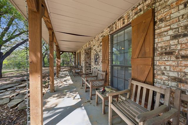 Foto del edificio - 1425 N Peytonville Ave