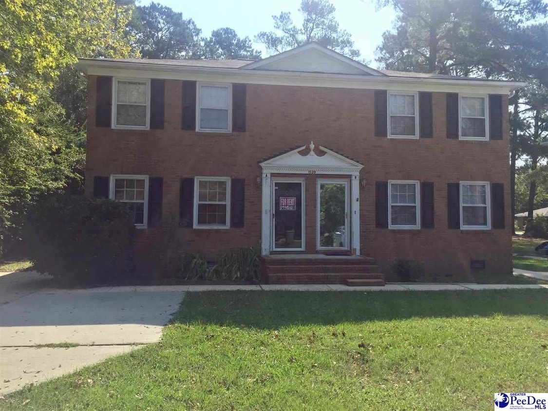 1520 Bellevue Dr, Florence, SC 29501 Condo for Rent in Florence, SC