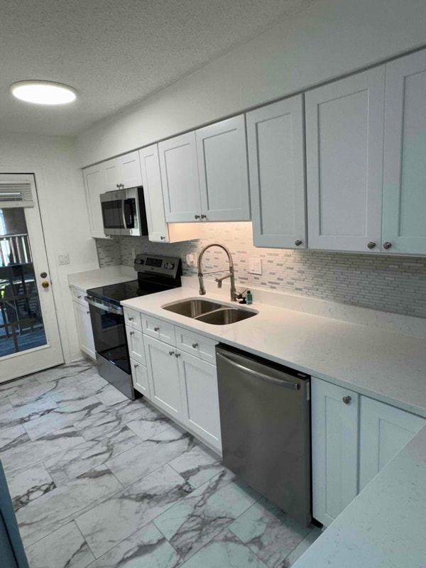 Photo - 8530 Tidewater Dr (Norfolk, VA)