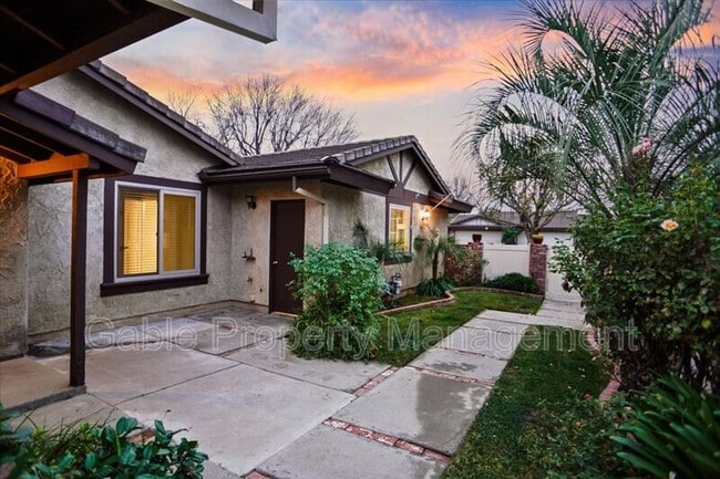 Building Photo - 25642 Palma Alta Dr