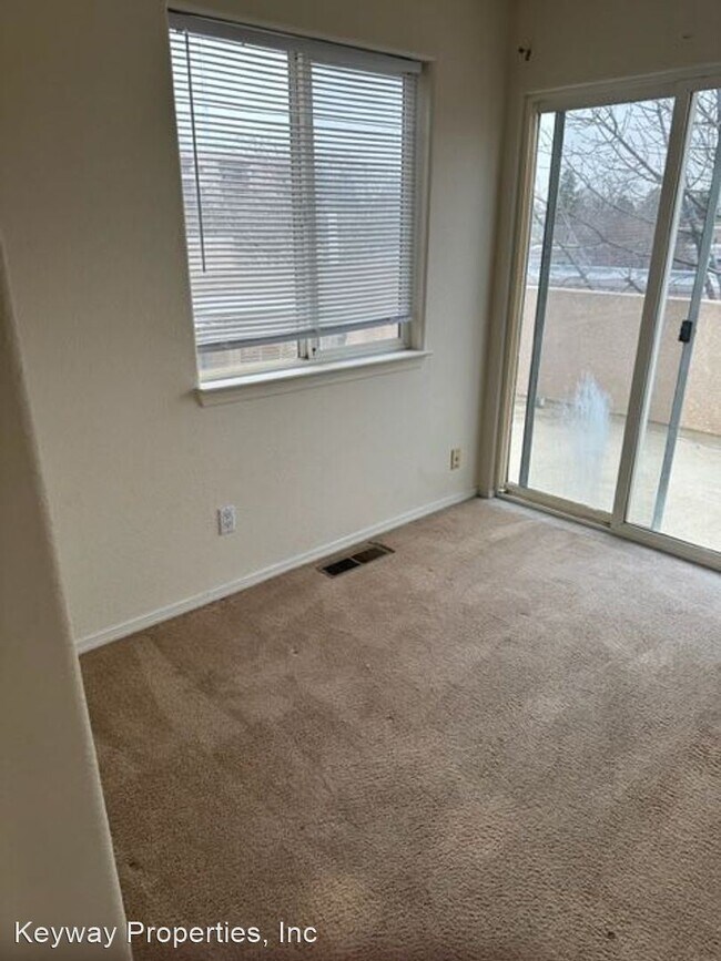 Foto del edificio - 3 br, 2.5 bath House - 10416 Gutierrez NE