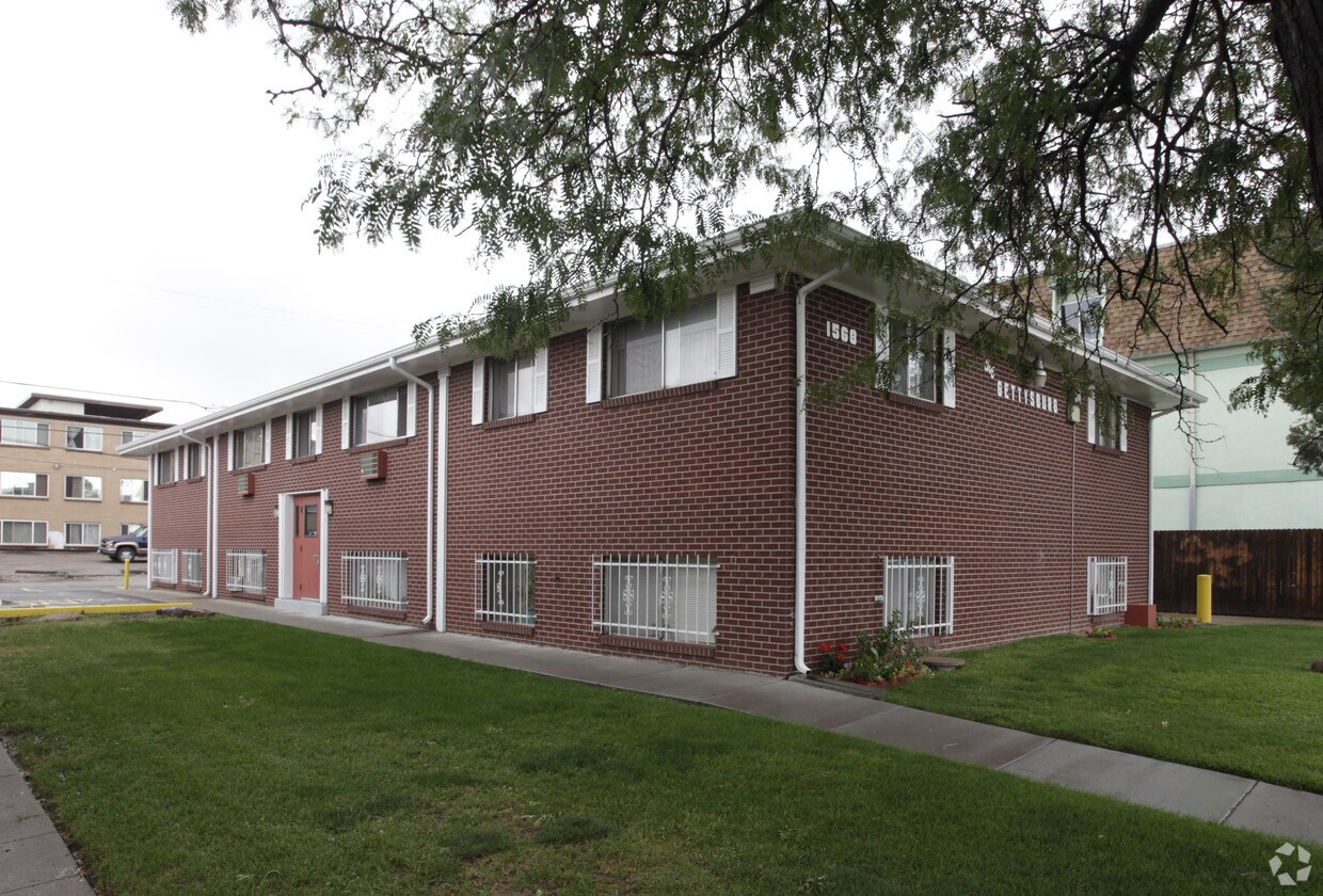 Primary Photo - The Gettysburg Apartments