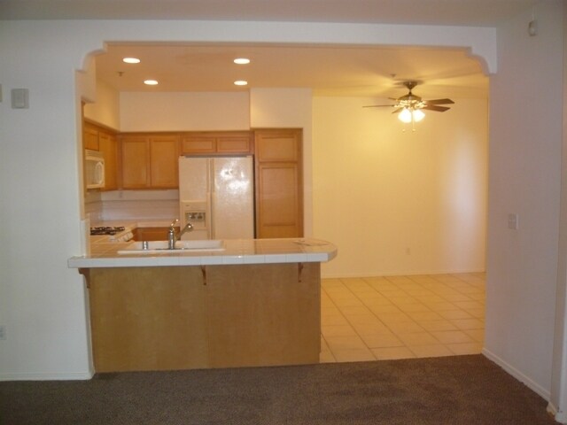 Building Photo - Downstairs Condo at Oak Creek Villas