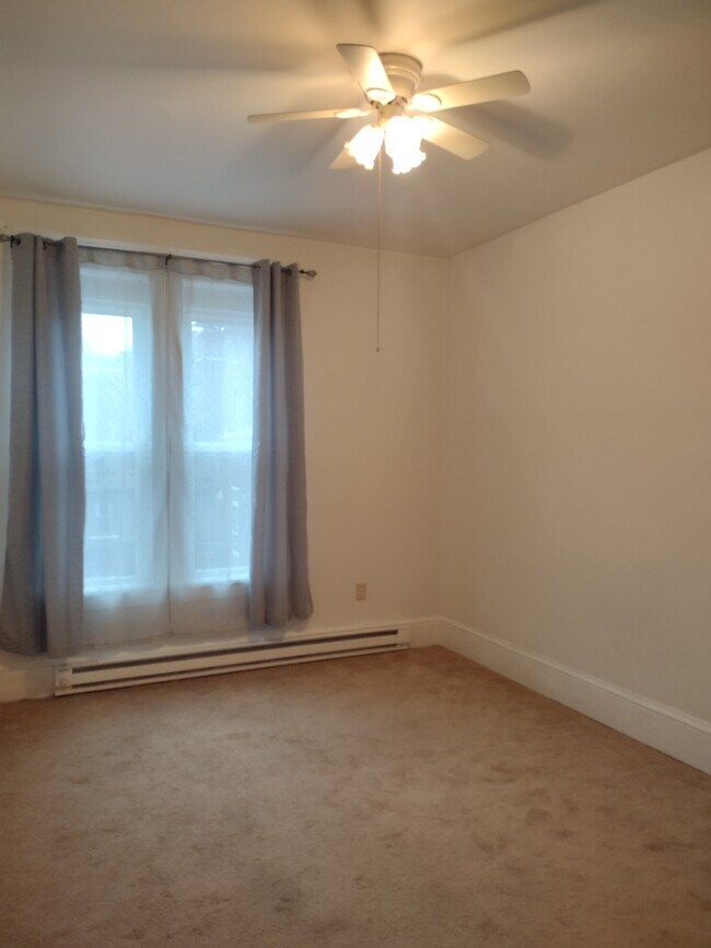 118 E 1st St Unit 3, Oil City, PA 16301 Apartments in Oil City, PA