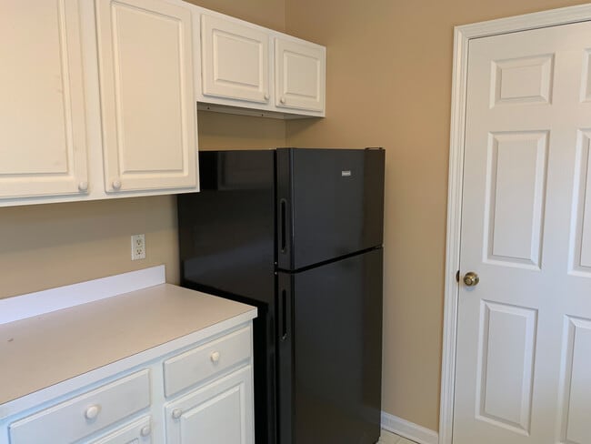 Building Photo - $1,595 Mo. - Pet Friendly, 3 Bedroom, 2 Bath Duplex will be available soon!