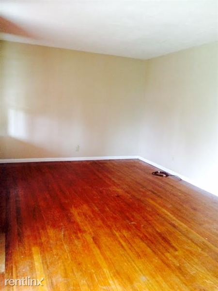 Building Photo - 710 Juniper Pl