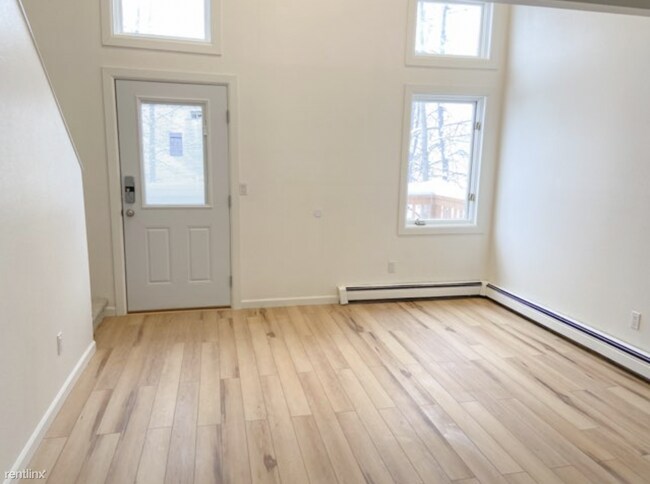 Foto del edificio - 1 br, 1 bath Townhome - 311 Beulah Circle 3