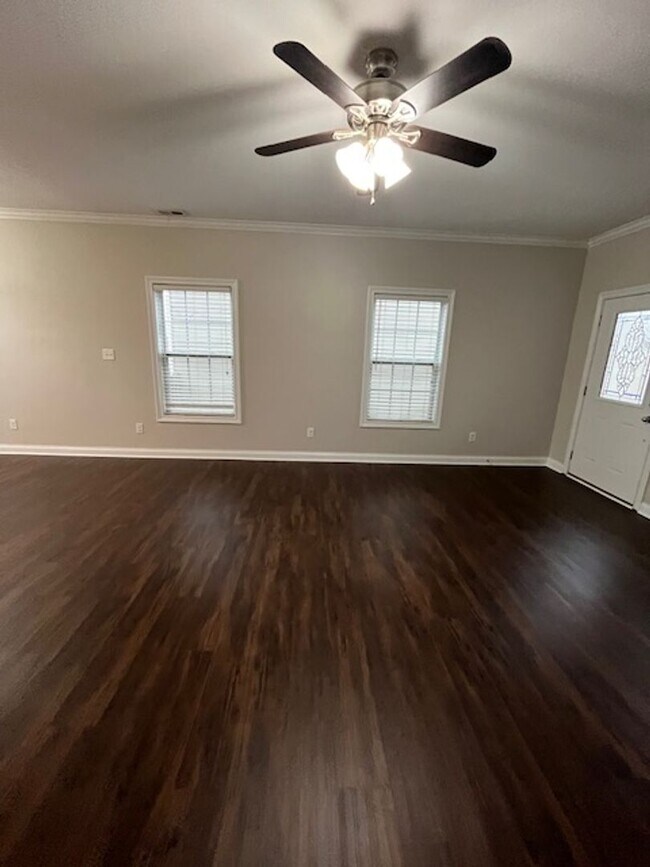 Foto del edificio - 2644 Kearney Ridge Boulevard