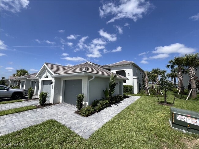 Foto del edificio - 5454 Double Eagle Cir