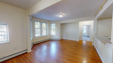 Building Photo - 1405 Beacon St