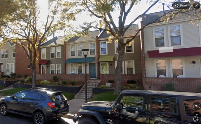 Building Photo - 1150 Inca St