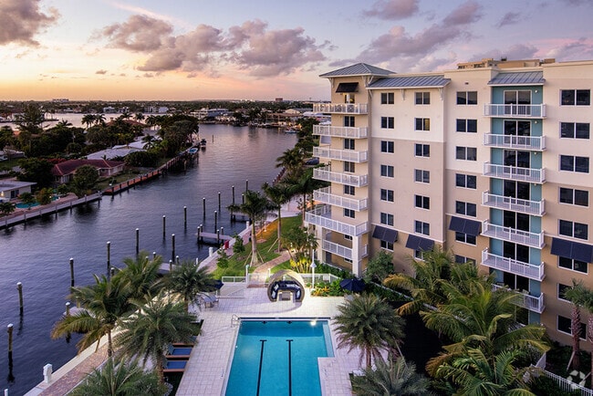 Building Photo - 1333 South Ocean Apartments