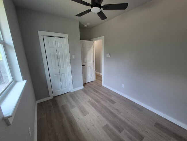 Building Photo - 3268 Holman St