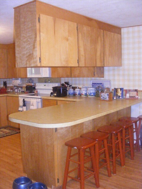 Building Photo - 10405 W Higgins Lake Dr