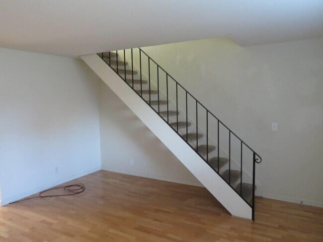Foto del edificio - 132 Harbor Oaks Cir