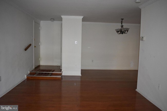 Foto del edificio - 407 Christopher Ave