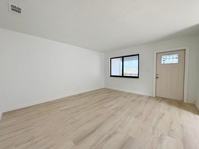 Foto del edificio - 305 SE 9th Ave