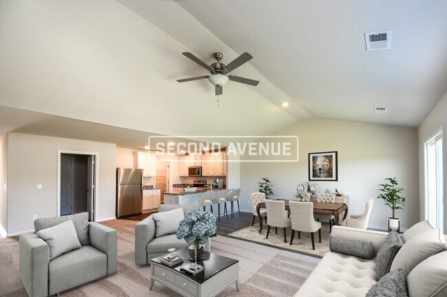 Foto del edificio - 823 Red Berry Ln