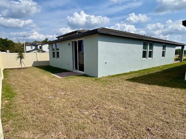 Building Photo - Brand new, energy-efficient 4 Bedroom Home...