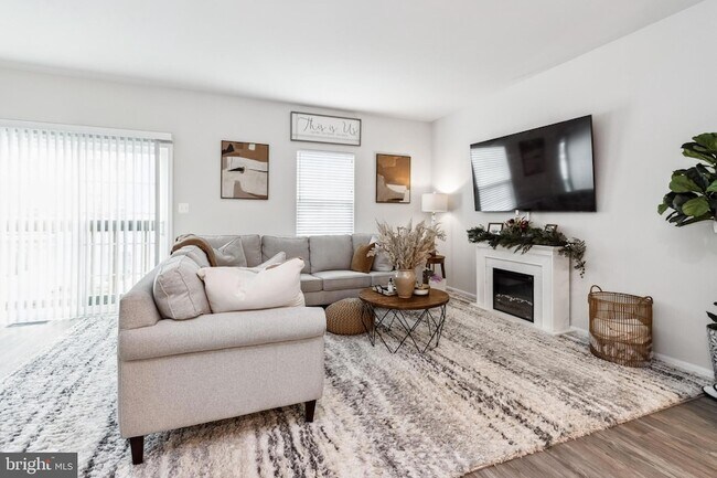 Foto del edificio - 530 View Point Way