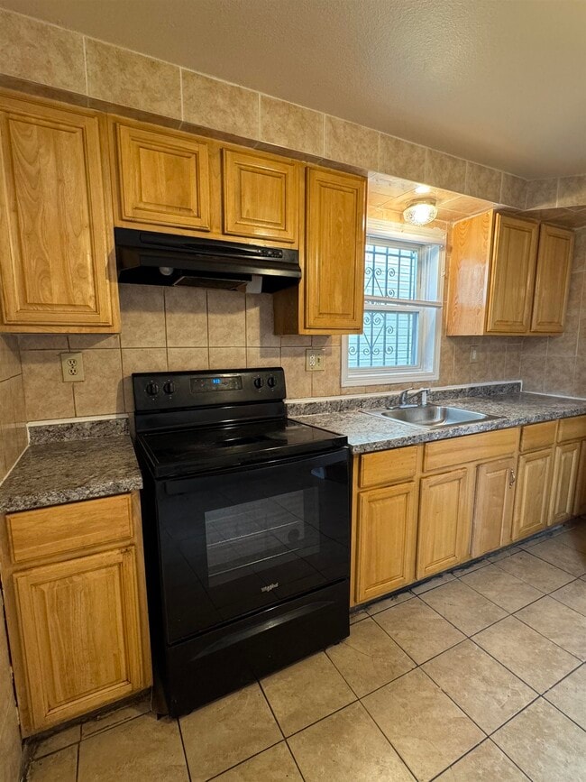 Foto del edificio - 391 Pacific Ave