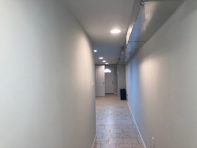 Building Photo - 5337 Baltimore Ave