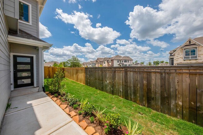 Foto del edificio - 9402 Harvest Bay Ct