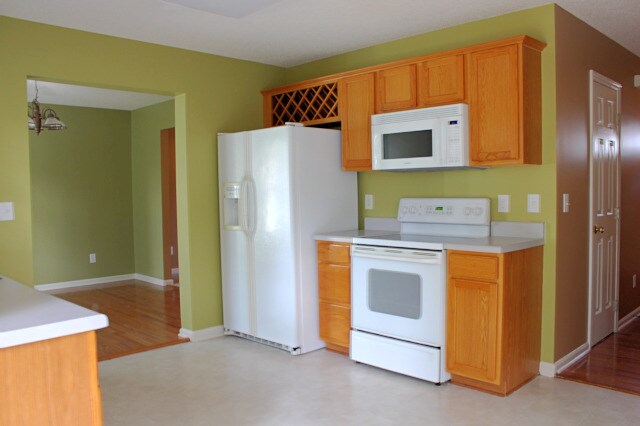 Photo - Charming, Well-Loved 3 Bedroom Home near the Streets at Southpoint!