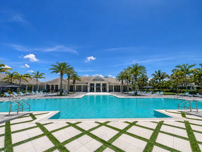 Foto del edificio - Azure at Hacienda Lakes