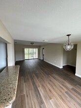 Building Photo - 2497 Heron Terrace